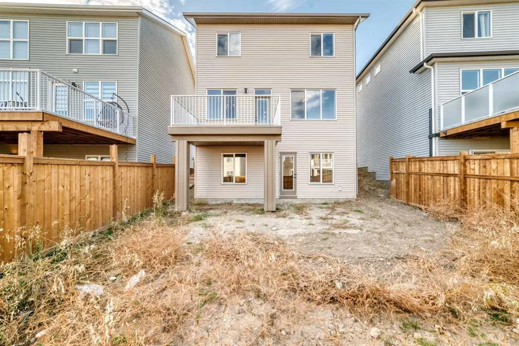 1508 3 Street SE