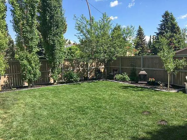 131 Parkside Crescent SE