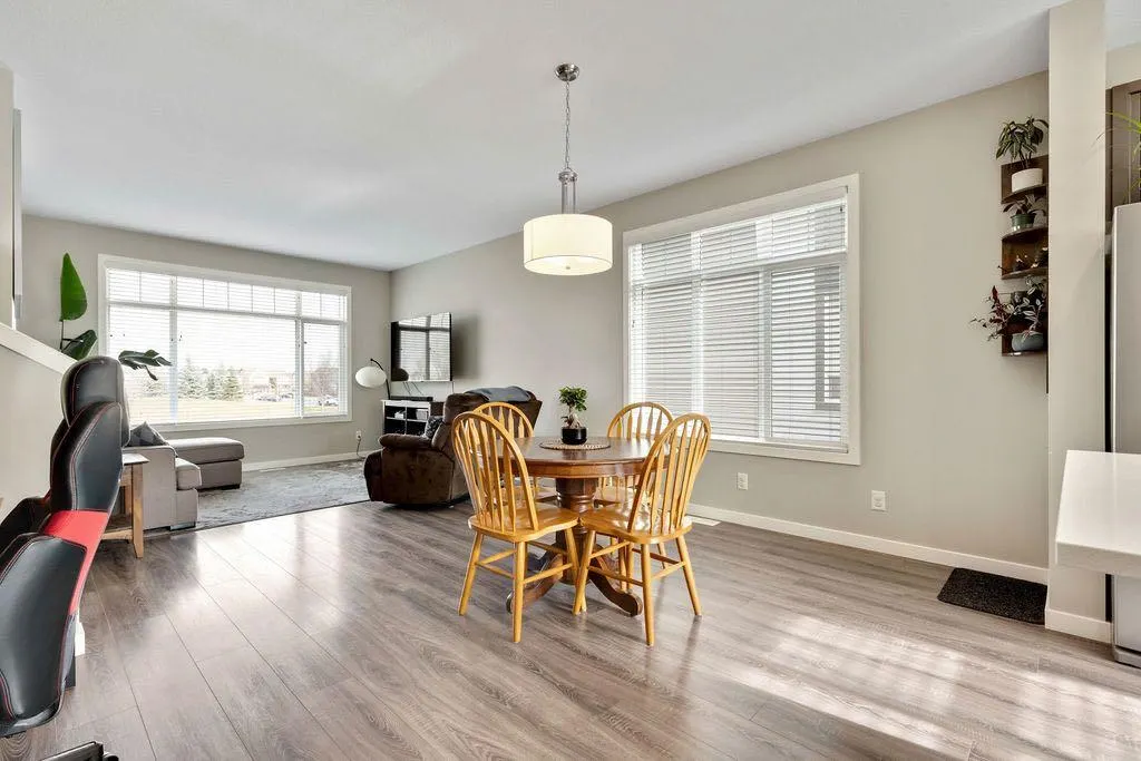139 Copperstone Park SE