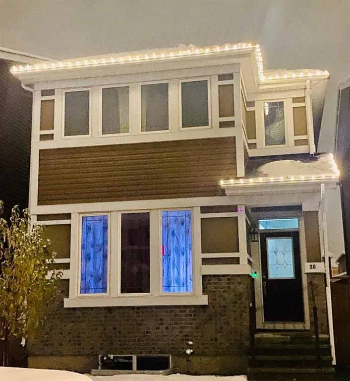 30 Red Embers Crescent NE