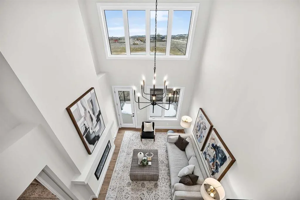 109 Juniper Ridge Crescent