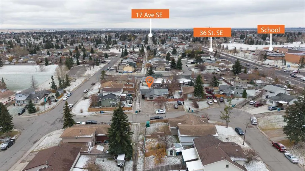 72 Fonda Crescent NE