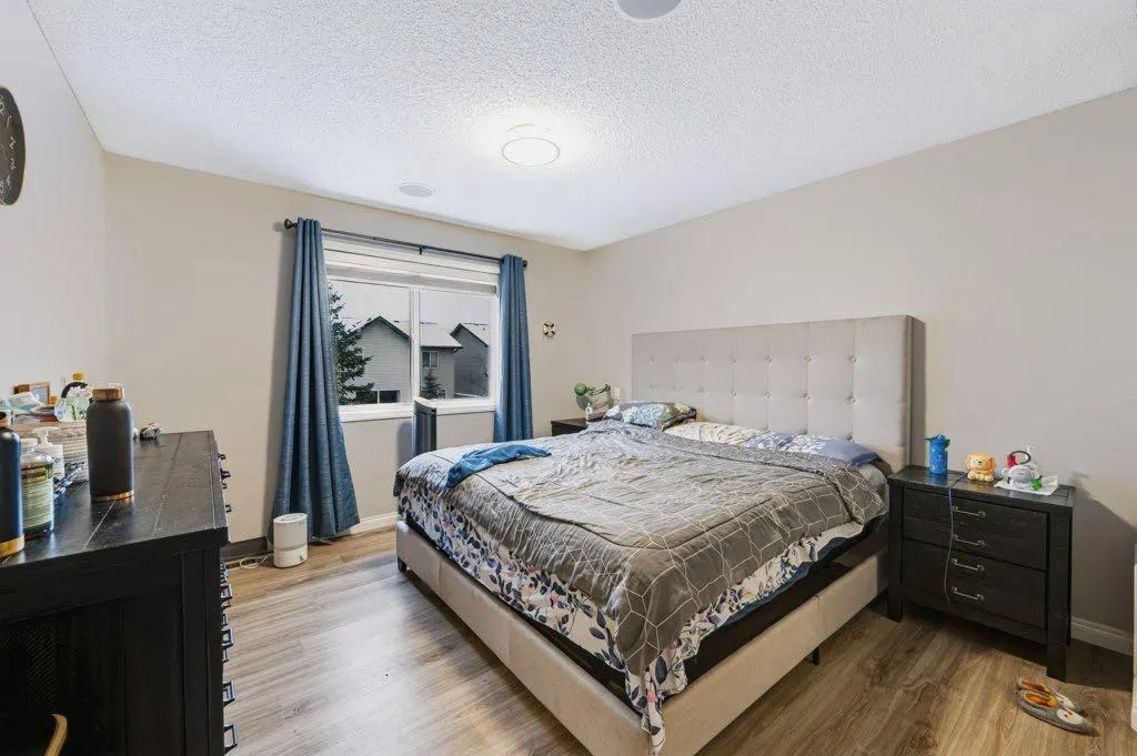 71 Cougarstone Court SW