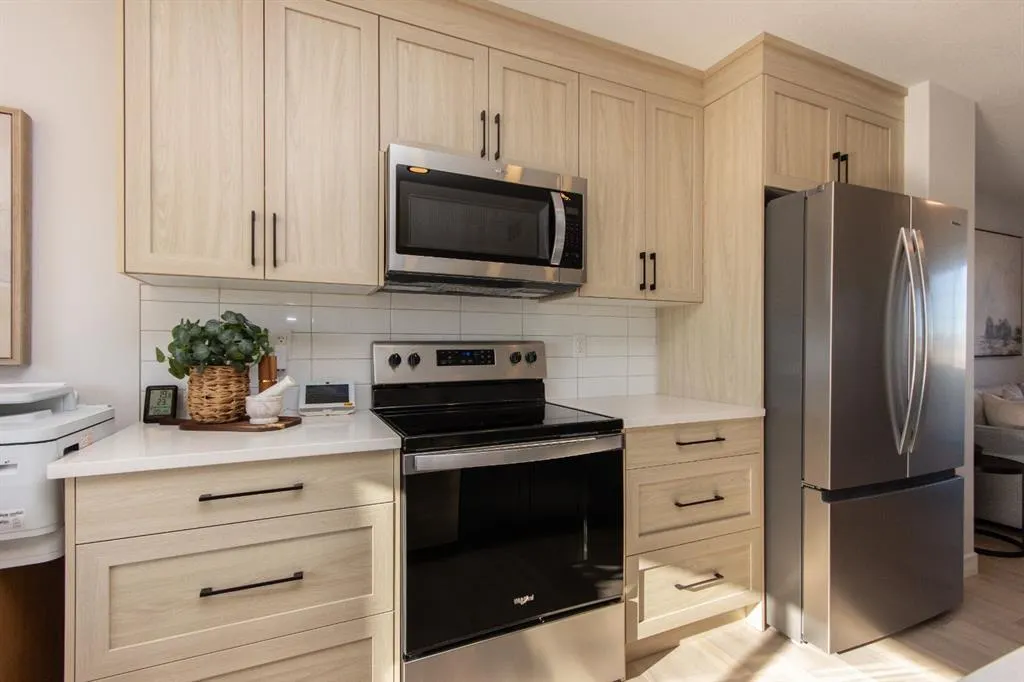 25 Beacon Hill Drive