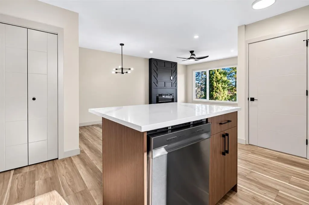62 Templeson Crescent NE