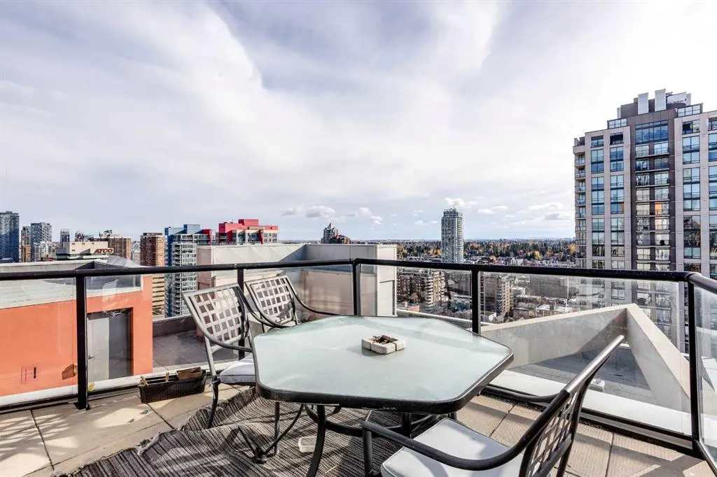 1053 10 Street SW #2311