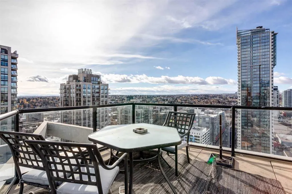 1053 10 Street SW #2311