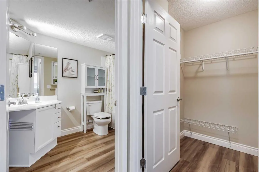 950 Arbour Lake Road NW #1113
