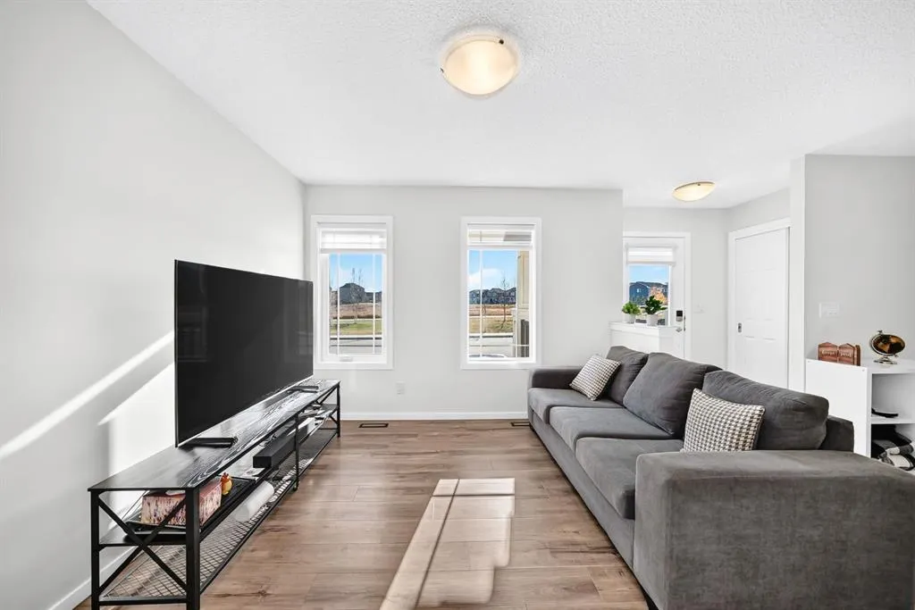 154 Yorkville Road SW