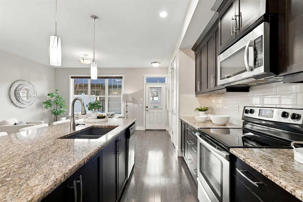 210 Quarry Park Boulevard SE