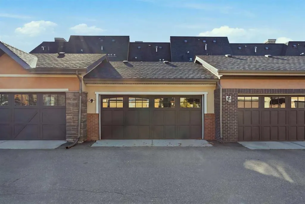 210 Quarry Park Boulevard SE