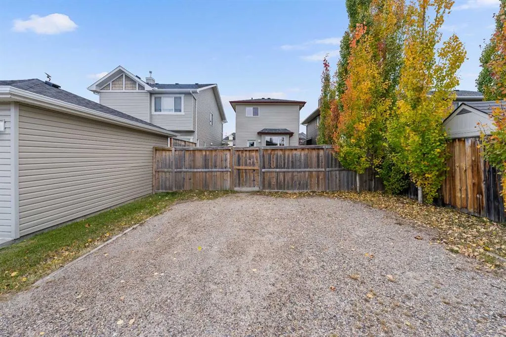 66 Evansford Circle NW