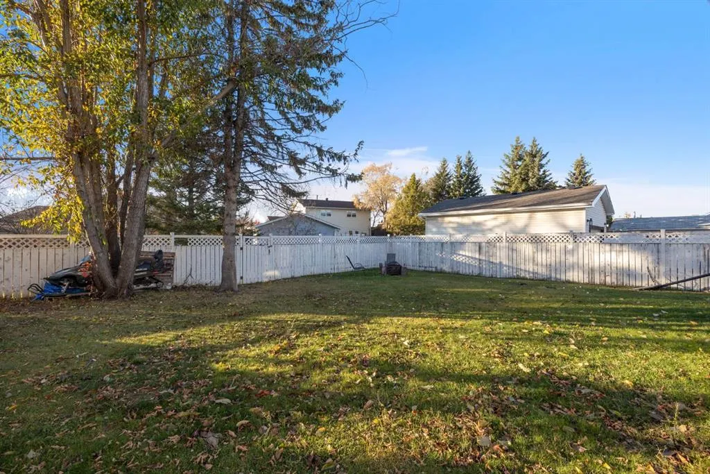 166 Sifton Avenue