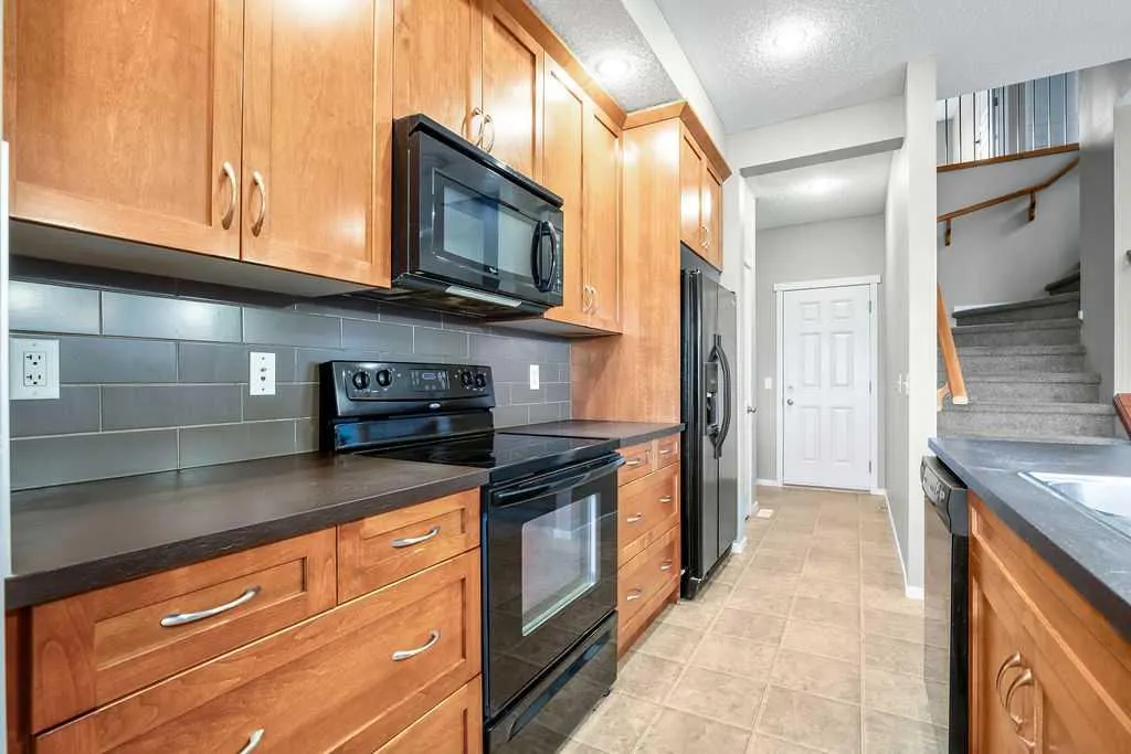 126 River Heights Crescent