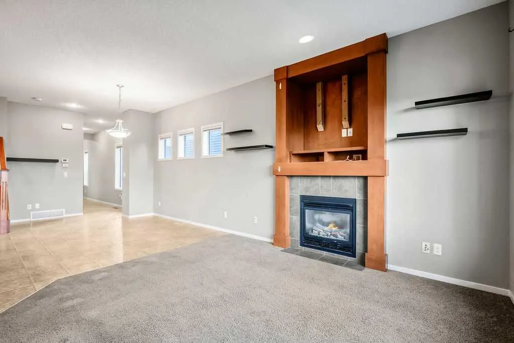 126 River Heights Crescent
