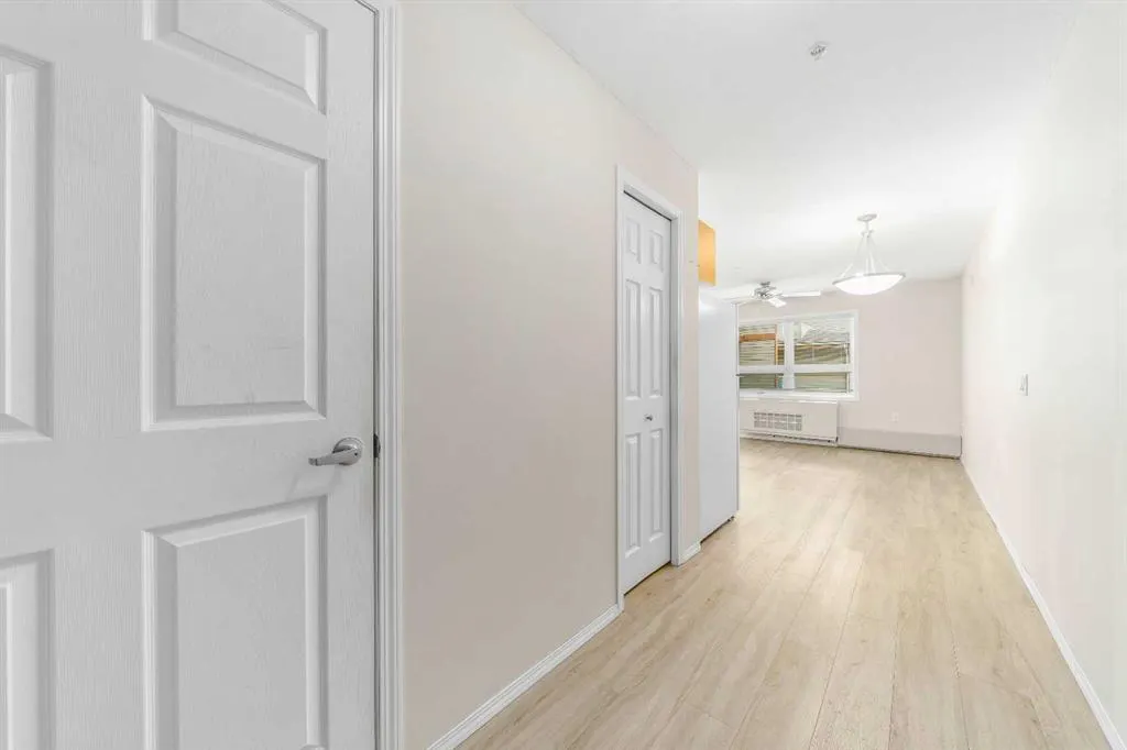 1595 Southview Drive SE #218