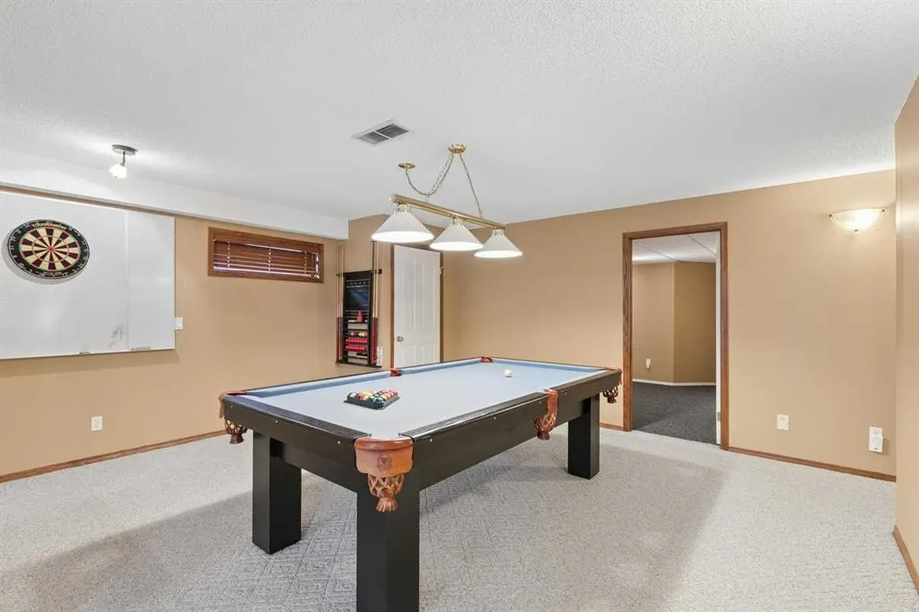 103 LAKESIDE GREENS Court