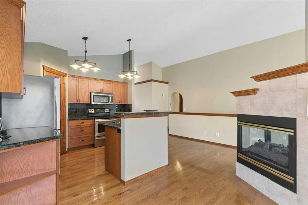 103 LAKESIDE GREENS Court