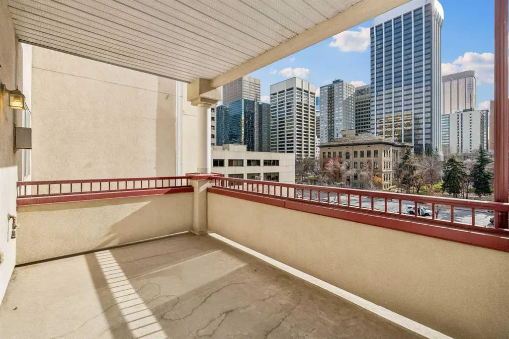 777 3 Avenue SW #401