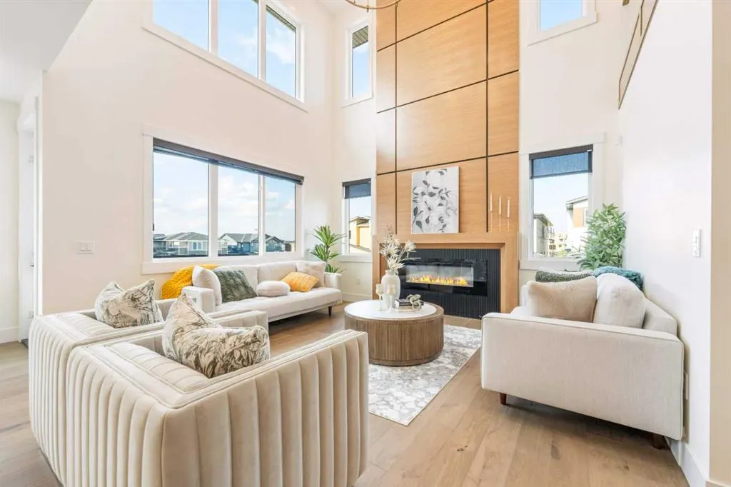 335 Waterford Grove