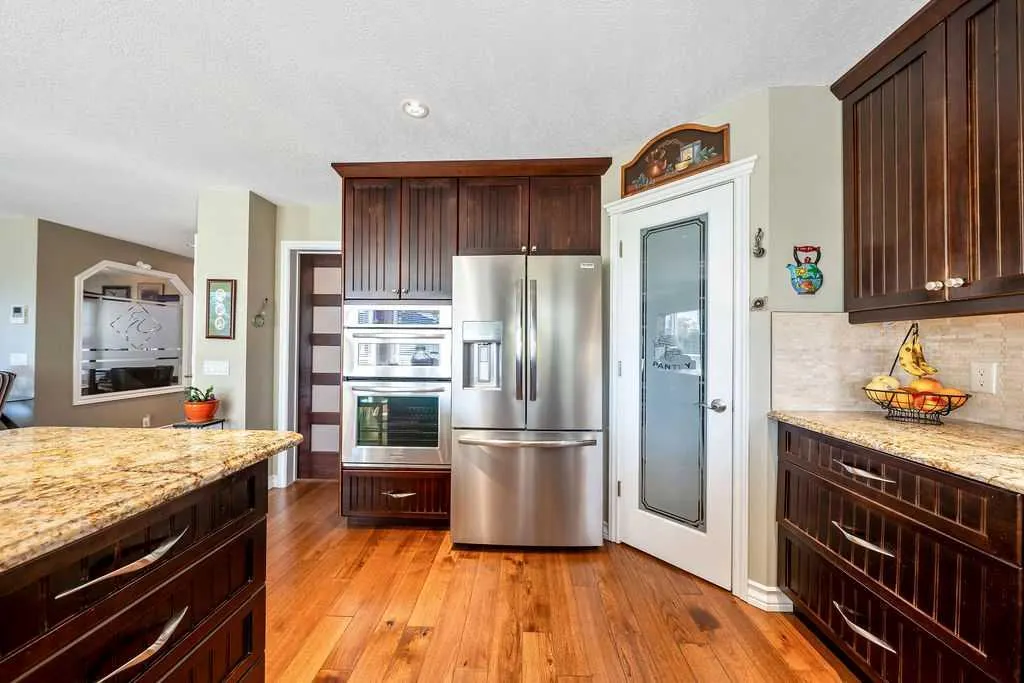 7 Springbank View SW