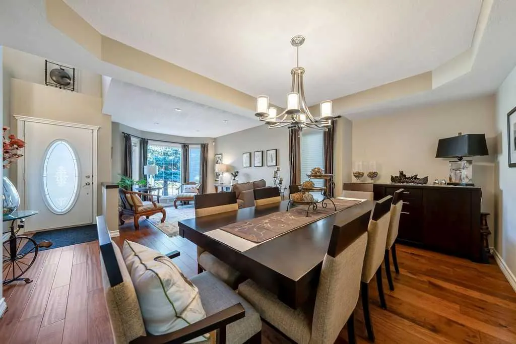 7 Springbank View SW