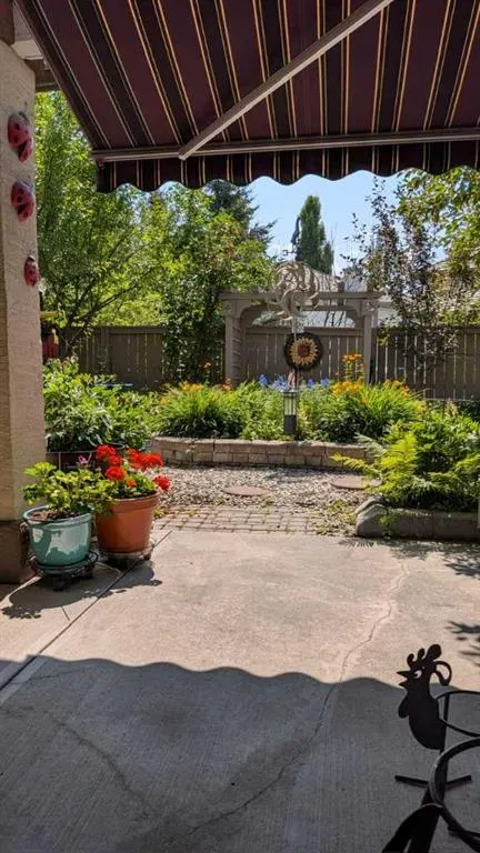 7 Springbank View SW