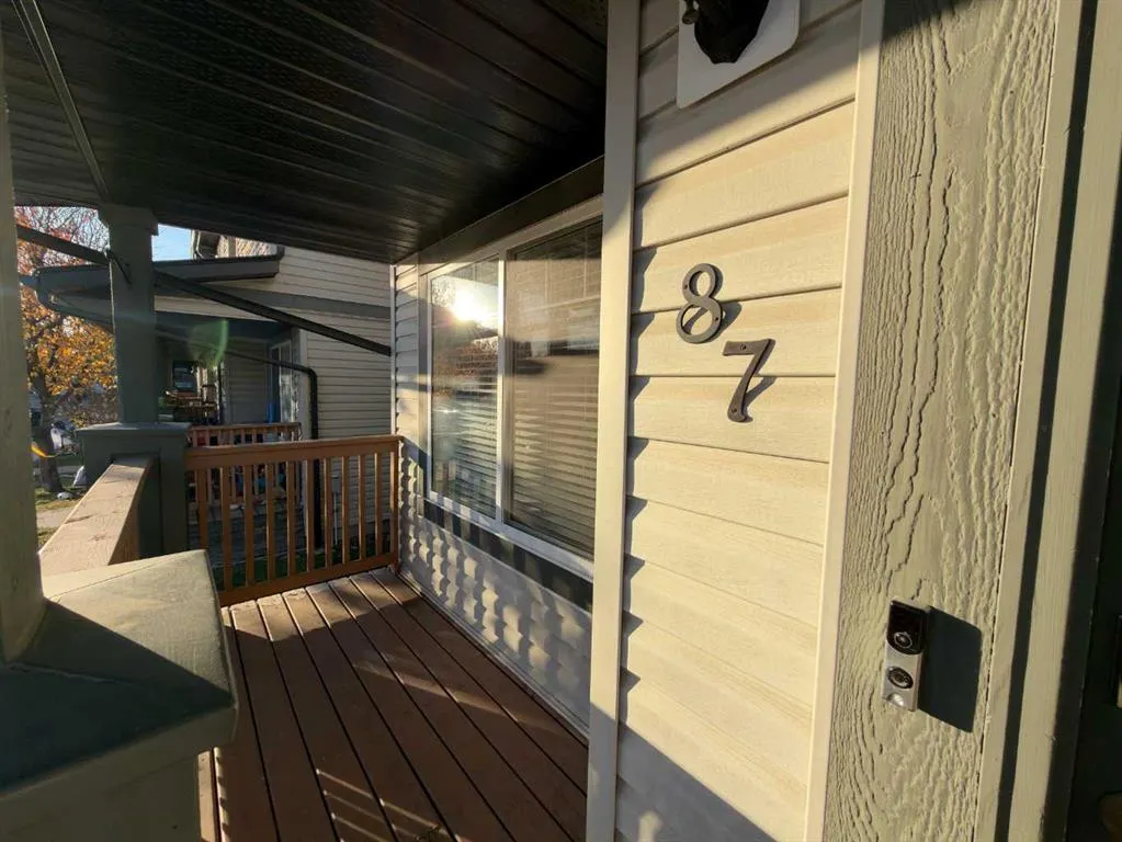 105 Drake Landing Common #87