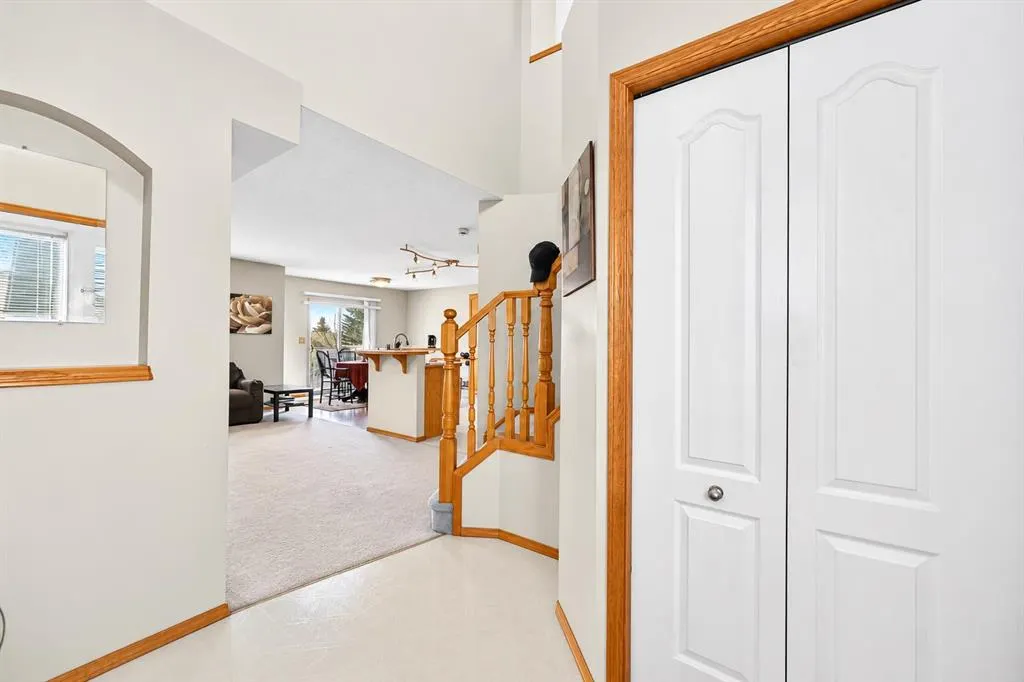 1210 Harvest Hills Drive NE