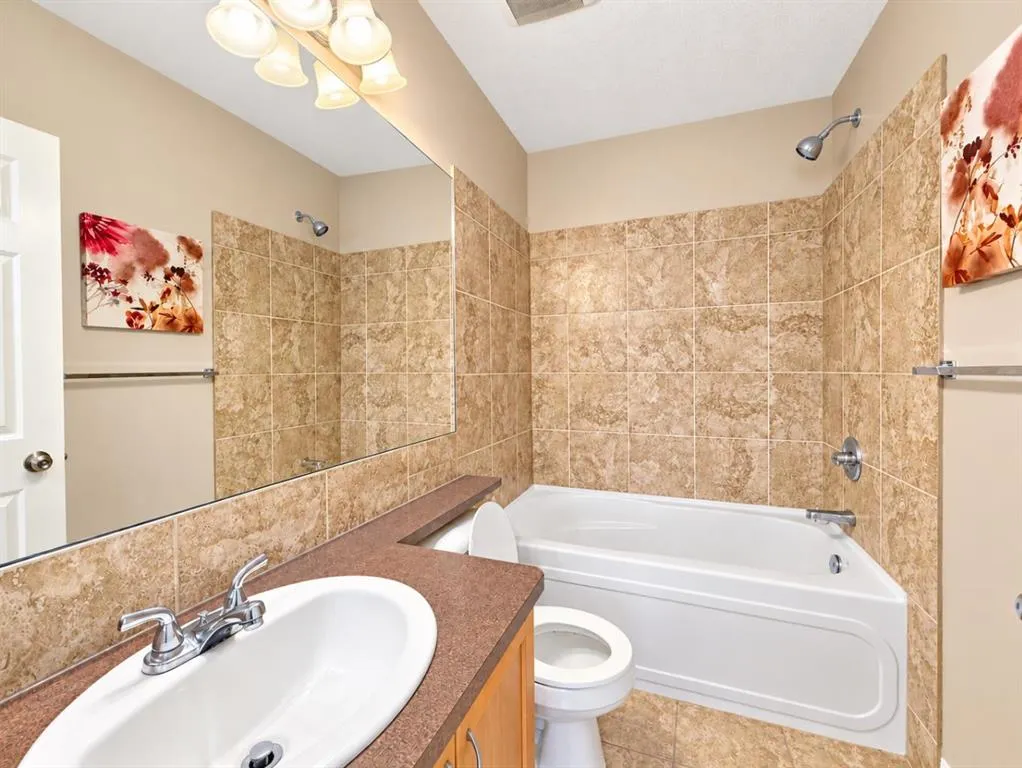 70 Auburn Bay View SE