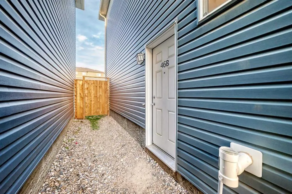 46 Lucas Heights NW