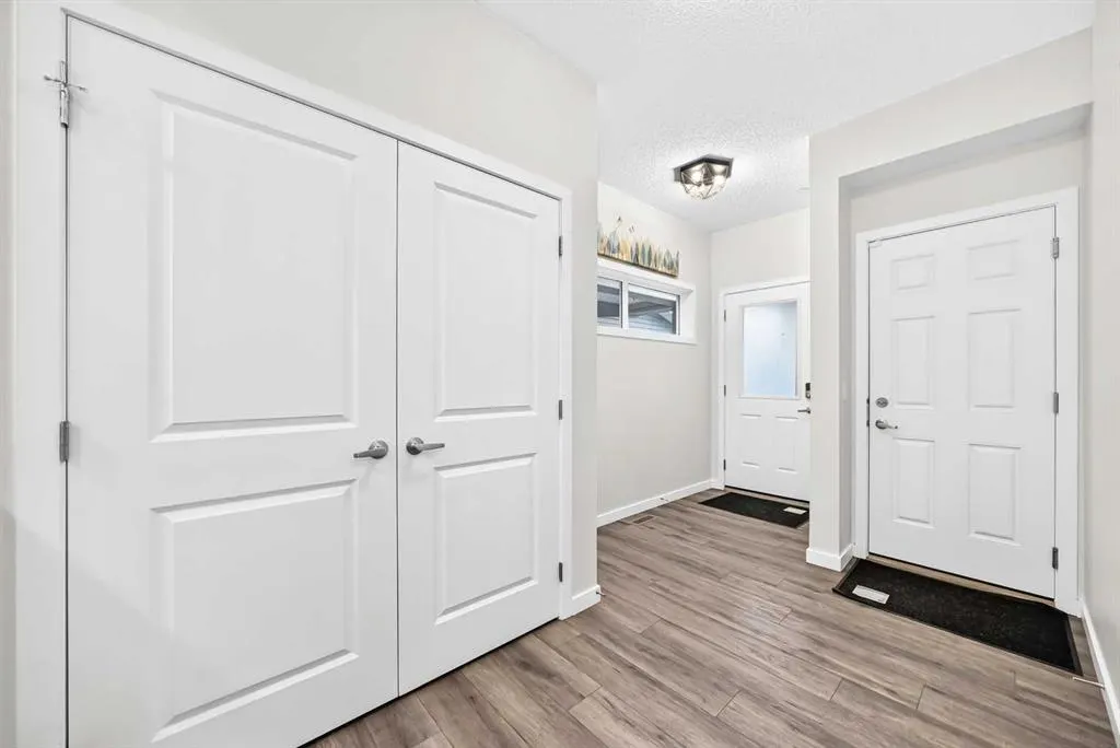 46 Lucas Heights NW