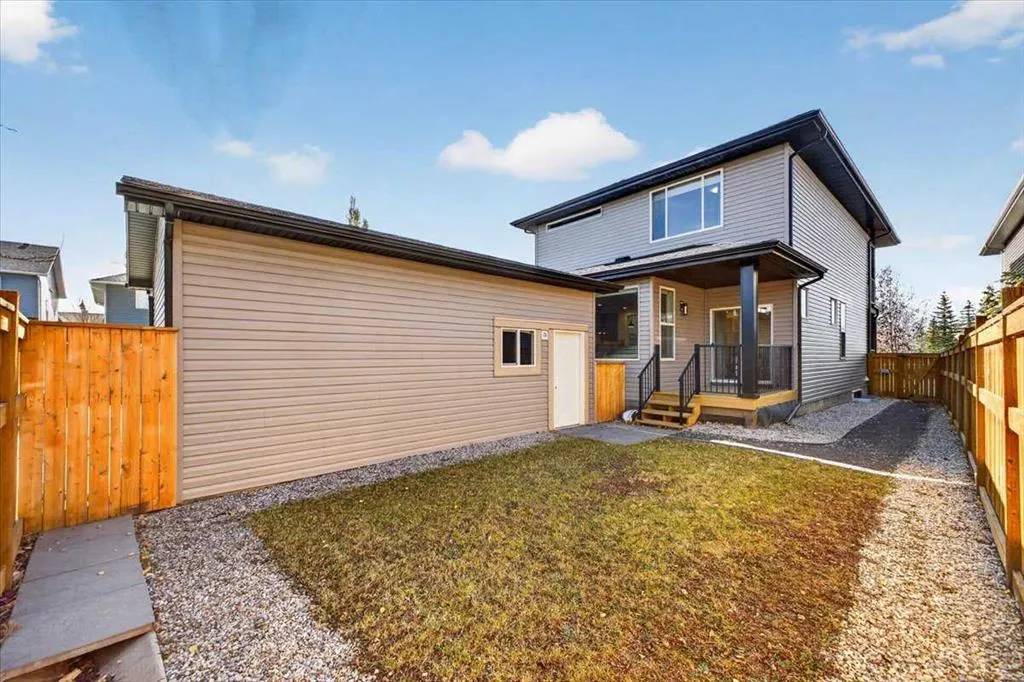 6 Auburn Shores Way SE