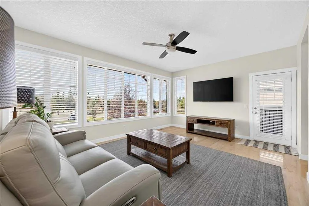 6 Auburn Shores Way SE