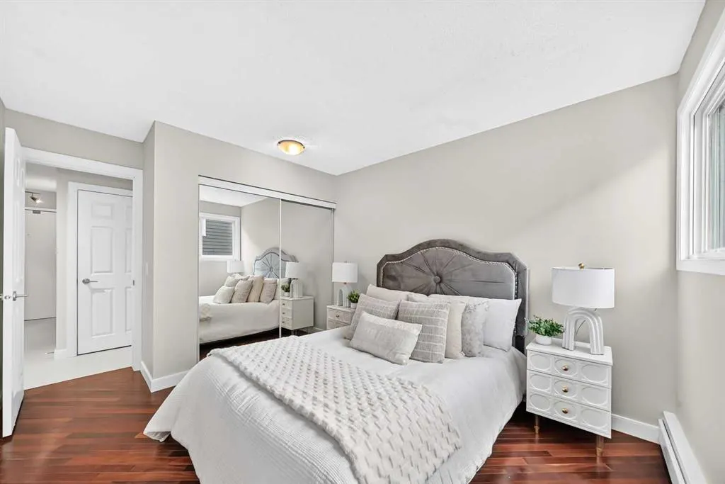 611 8 Avenue NE #204