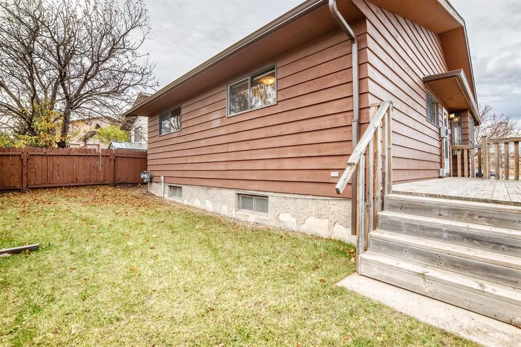 164 Beaconsfield Way NW