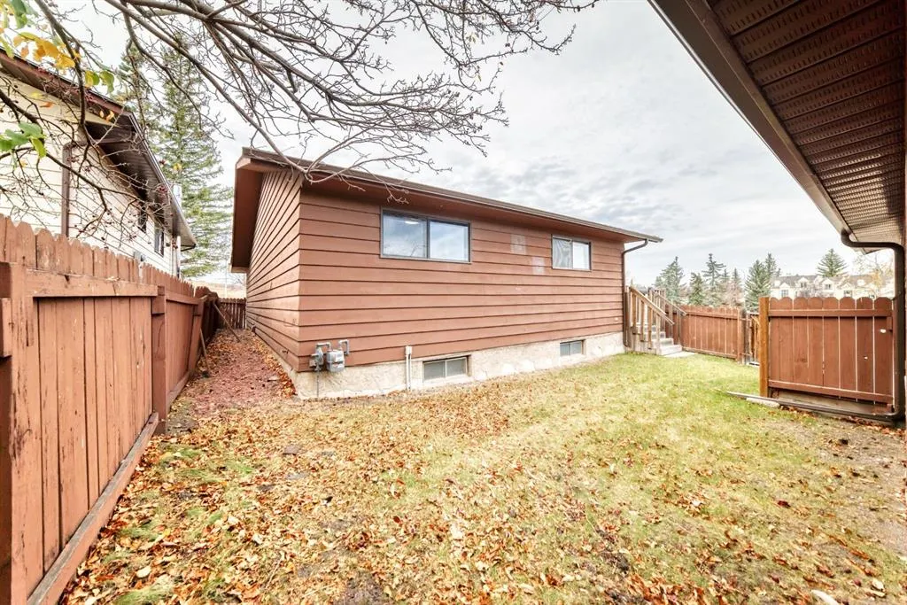 164 Beaconsfield Way NW
