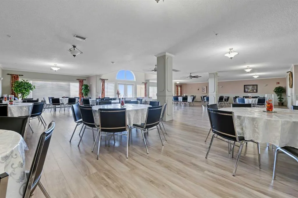 15 Everstone Drive SW #330