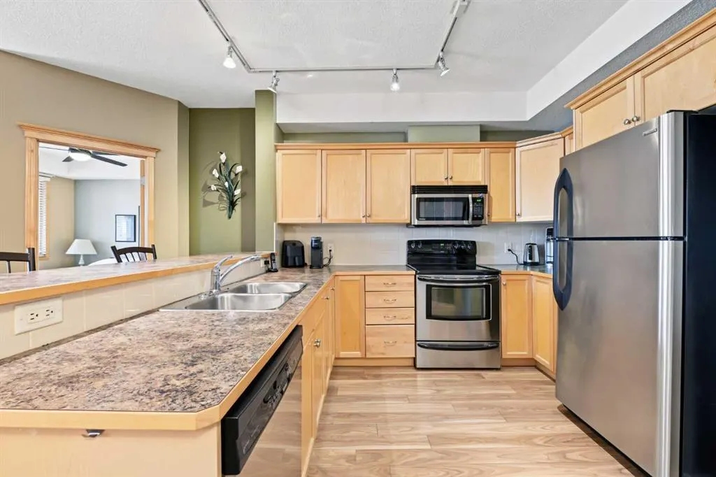 15 Everstone Drive SW #330