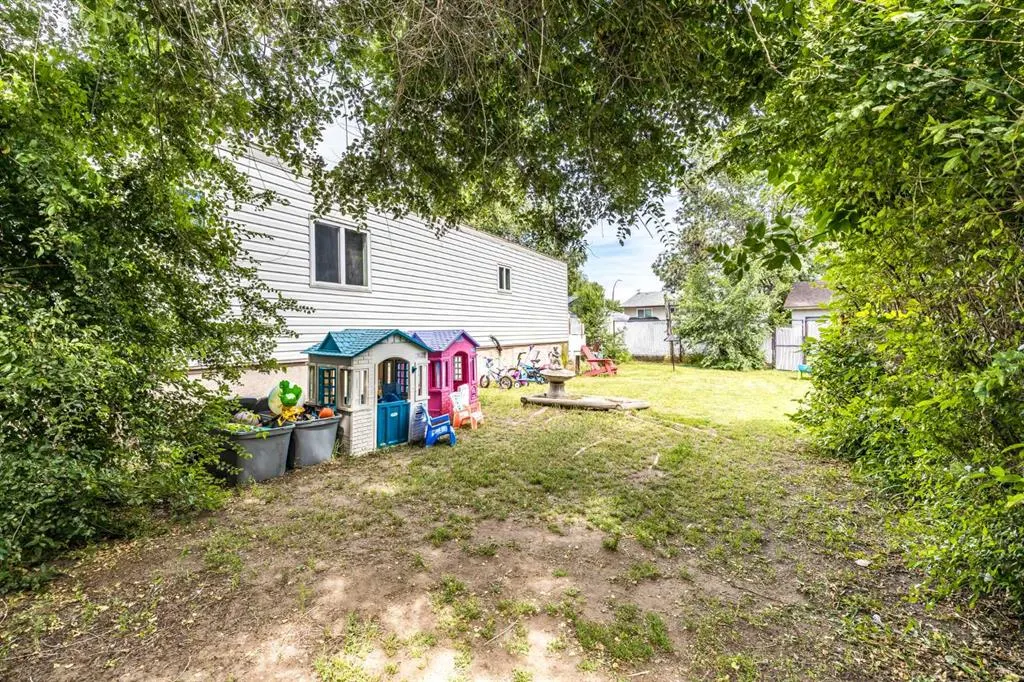 612 20 Street NE #38