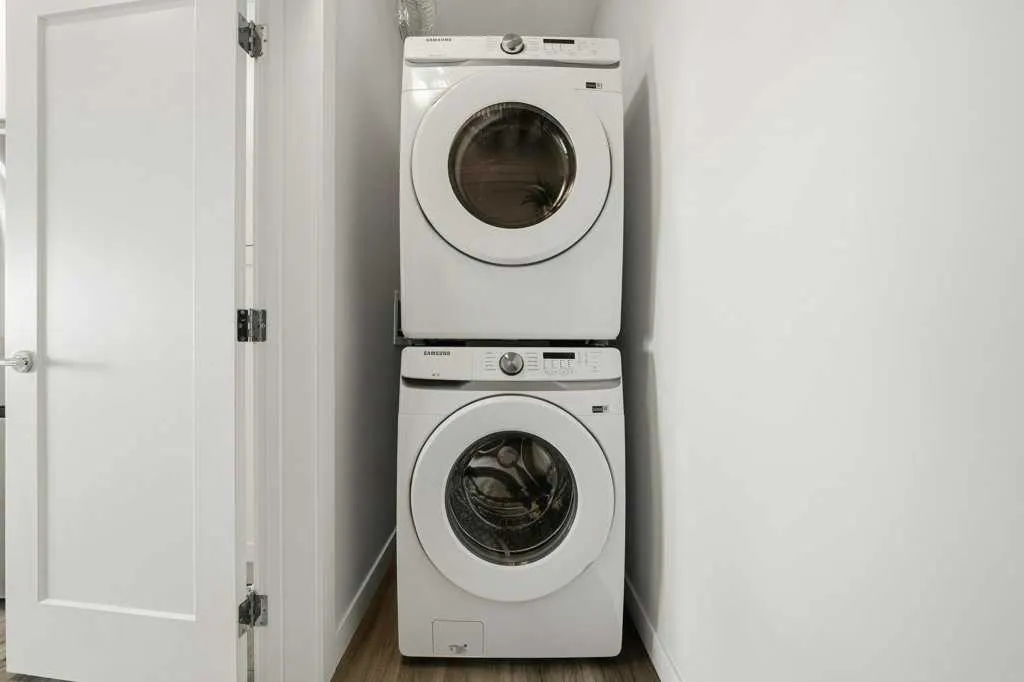500 Auburn Meadows Common SE #407