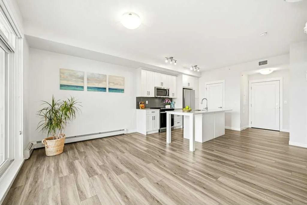 500 Auburn Meadows Common SE #407