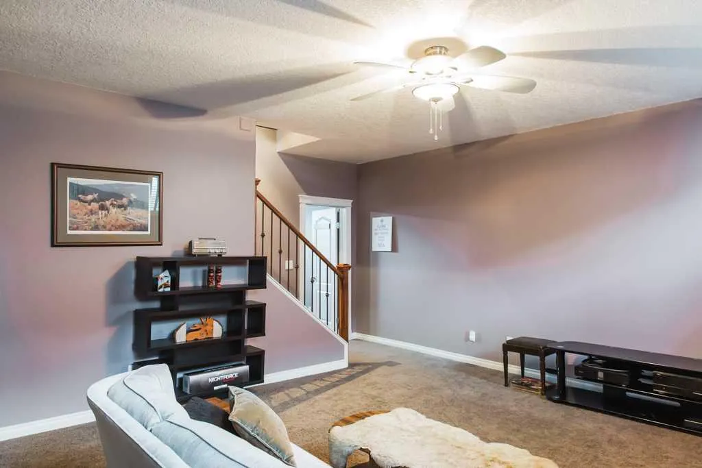7925 Carriage Lane Drive