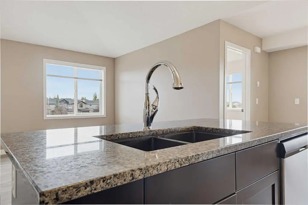 2781 Chinook Winds Drive SW #8301