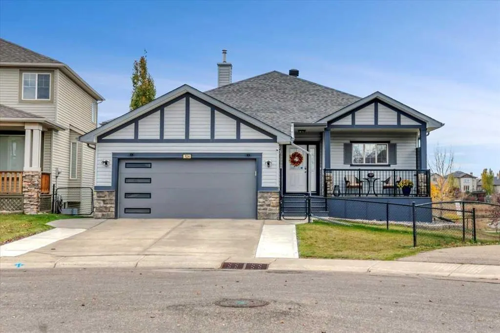 124 West Creek Glen