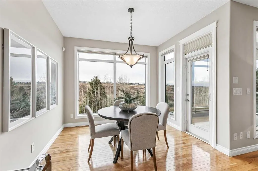 180 Tuscany Ravine Heights NW