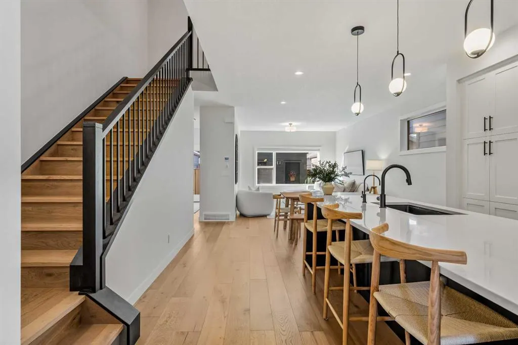 15041 37 Street SW