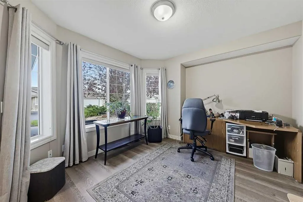 118 Whispering Way