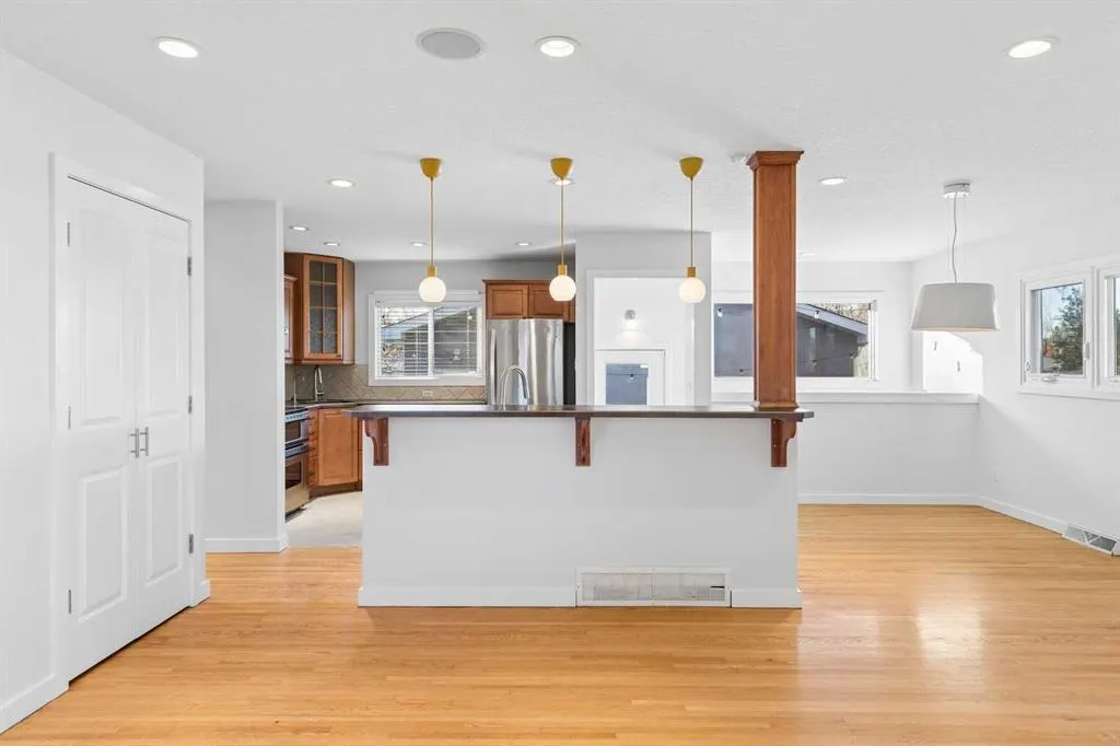 31 Hoover Place SW