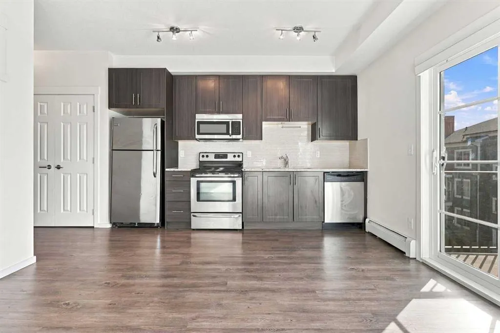 755 Copperpond Boulevard SE #3404